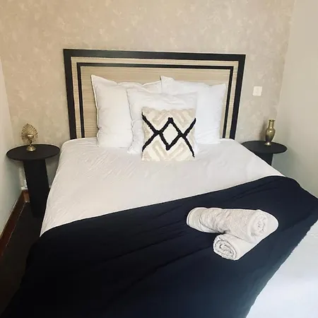 Apartment A Romantic - Hyper-centre Bagnères-de-Bigorre