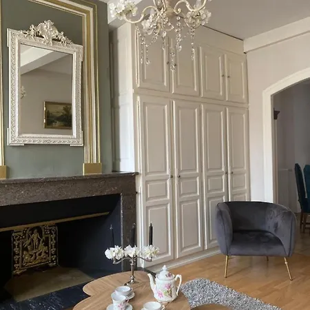 A Romantic - Hyper-centre Bagnères-de-Bigorre